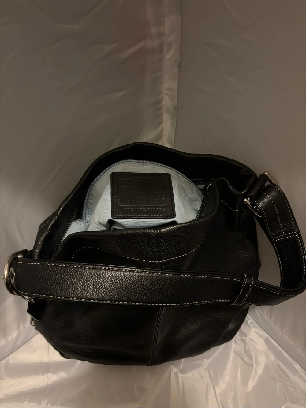 Leather Coach shoulder hand bag